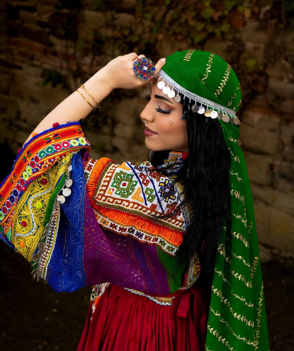 Cherma – Beautiful Traditional Clothing