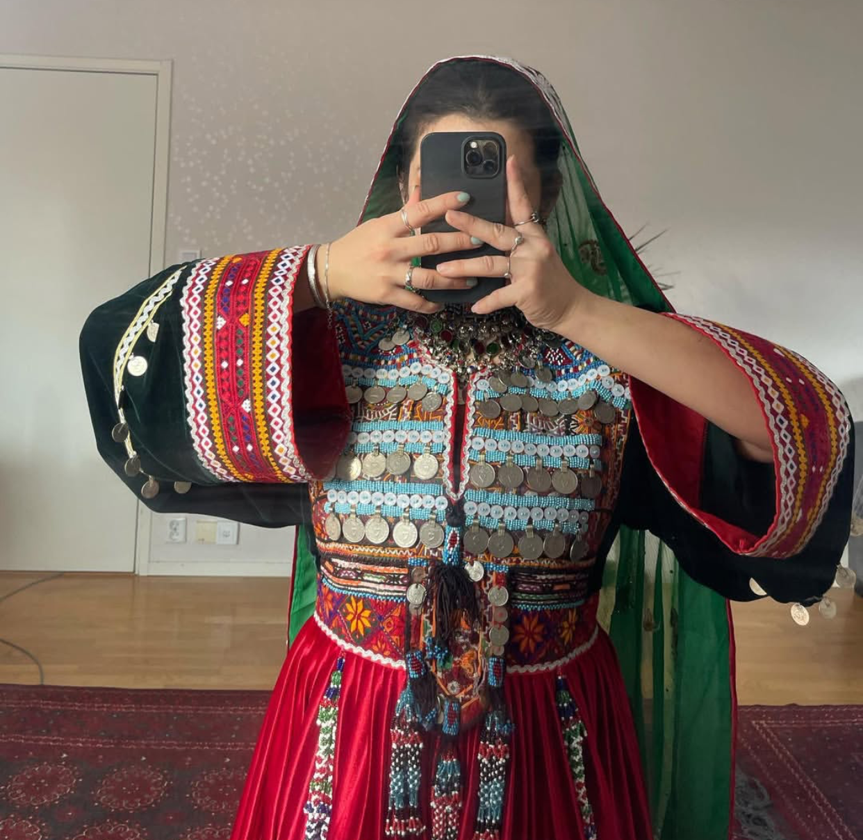 Traditional Afghan Dresses | Cherma